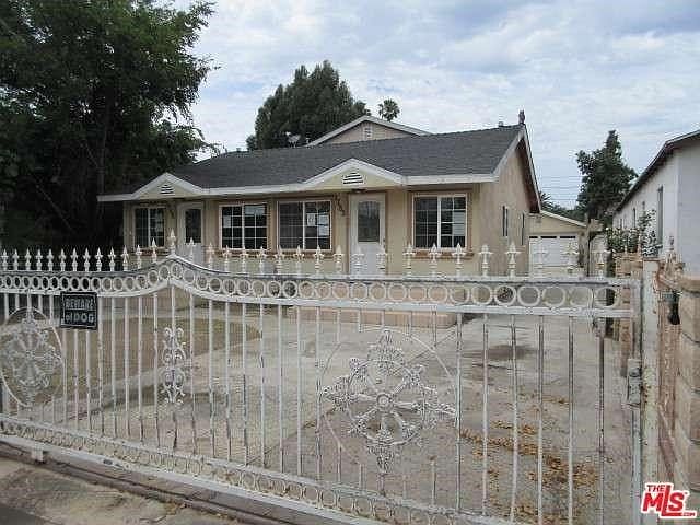 1st image of 1753 W 37th Dr