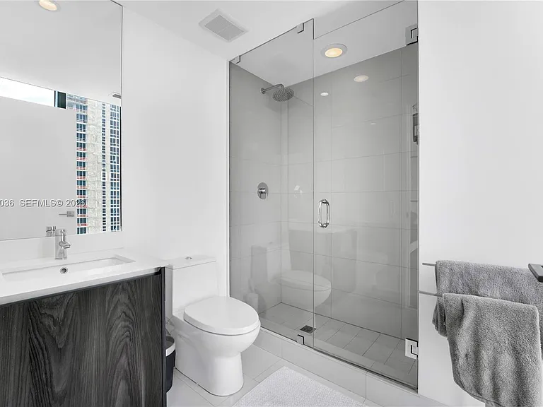 3131 NE 7th Ave #2706 — Photo 30