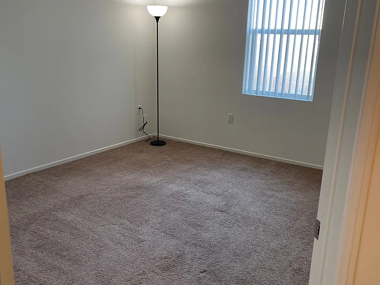 Waterstone Apartments — Photo 7