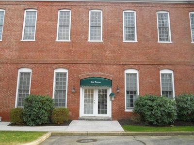 53 Warren St APT 321, Newburyport, MA, 01950