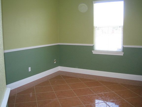 4th image of 227 Vinci Way