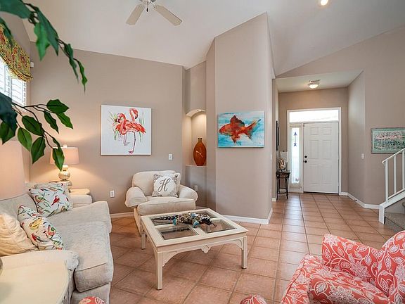 4th image of 1649 Victoria Cir