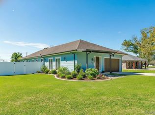 1705 Bayou Black Dr, Houma, LA 70360