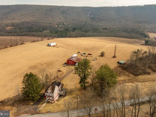 98 Valley Hill Rd, Ashland, PA 17921