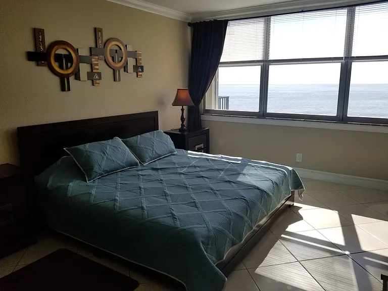2101 S Ocean Dr #1712 — Photo 12