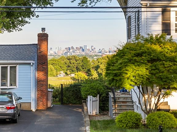 5th image of 95 Grandview Rd