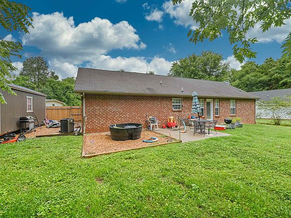 4th image of 104 Brink Bend Ct