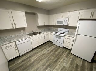 731 S 12th St, Lincoln, NE 68508