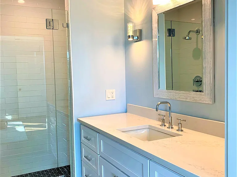 3 Water St #204 — Photo 8