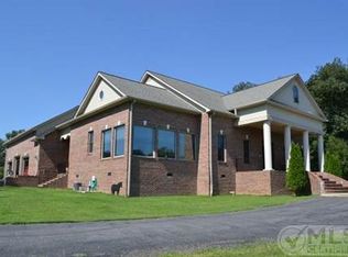 7030 McMinnville Hwy, Smithville, TN 37166