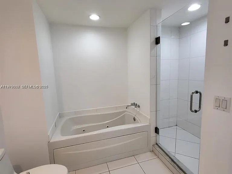 500 Brickell Ave #2906 — Photo 11