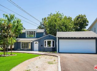 11594 Chiquita St, Studio City, CA 91604