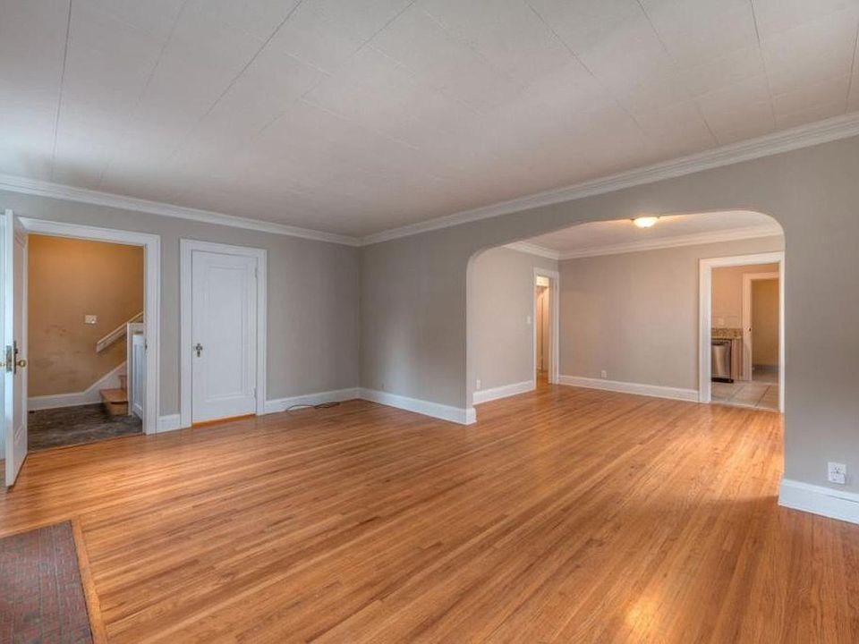 1st image of 2083 Randolph Ave #1