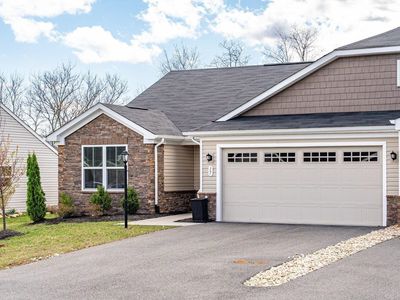 17 S Peak Dr, McGaheysville, VA, 22840
