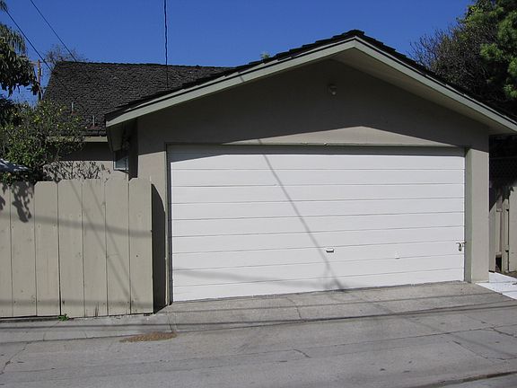 2nd image of 250 Pomona Ave