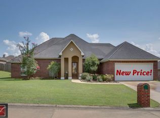7032 Legacy Loop, Pineville, LA 71360