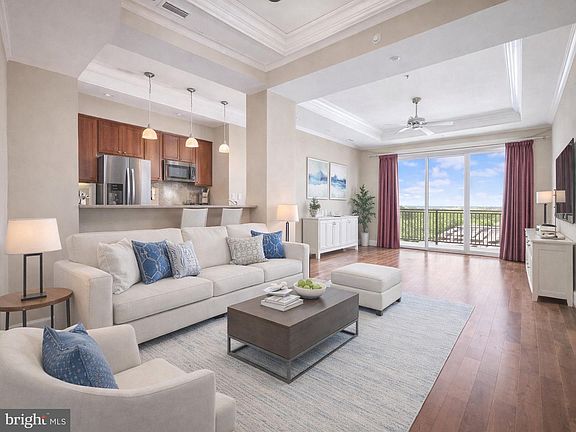 4th image of 1915 Towne Centre Blvd Unit 915
