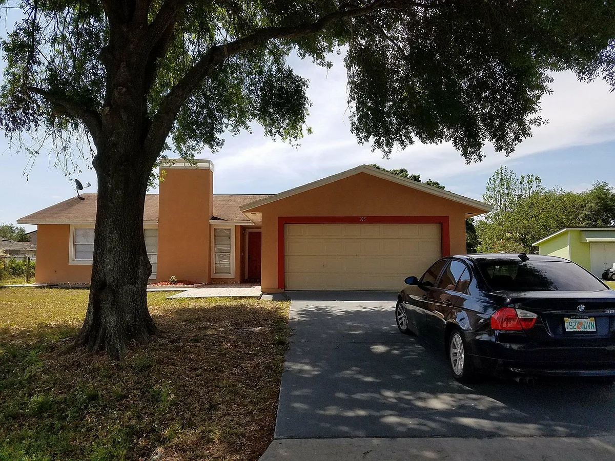 Building Photo - 995 Windway Cir