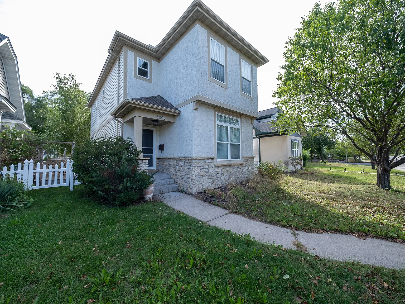 Humboldt Avenue North, Minneapolis (5208) AB JS1 - 1 — Photo 2