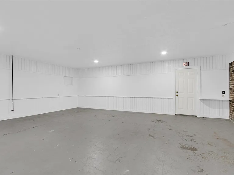 21630 Punkin St — Photo 39