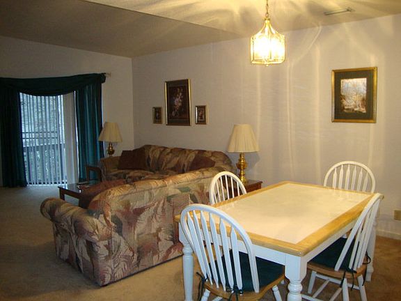 4th image of 206 Harbour Oaks Dr