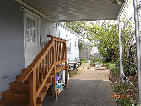 4th image of 86 Village Cir #86