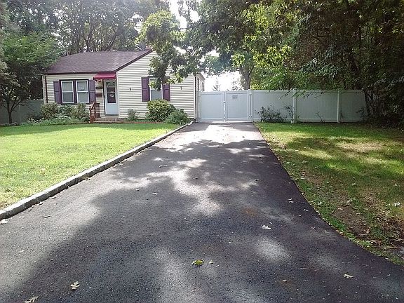 2nd image of 38 Homestead Ave