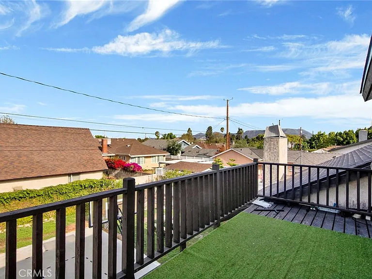 1432 N Catalina St — Photo 33