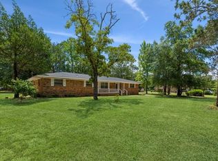 5365 Monterrey Rd, Crestview, FL 32539