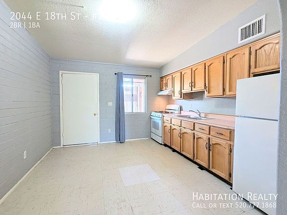 2nd image of 2044 E 18th St Unit 2