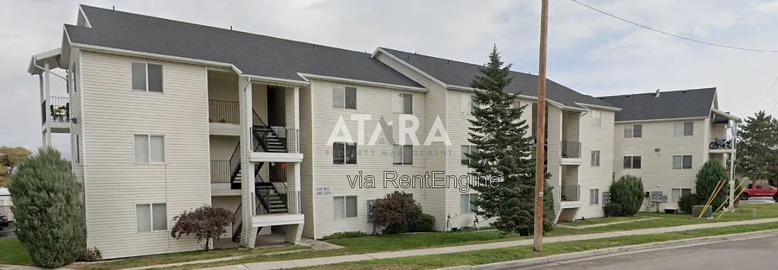 2 bed, 2.0 bath, $1,295 — Photo 1