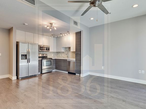 3rd image of 604 N Bluff Dr Unit 150