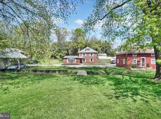 184 W Main St, Windsor, PA 17366