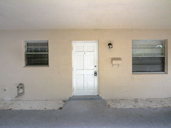 2nd image of 221 SE 11th Ave #2