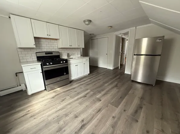 41 Fremont St APT 3, Providence, RI 02906