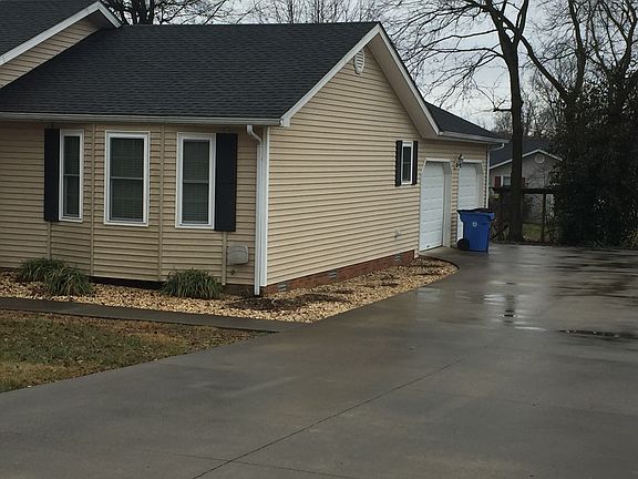 2nd image of 114 Mac Tavish Ln
