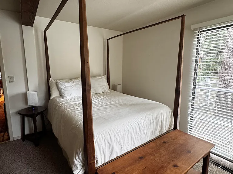 111 Basque Dr — Photo 11