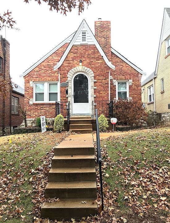 1st image of 4030 Parker Ave