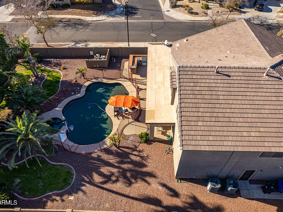 1st image of 14447 W POINSETTIA Drive