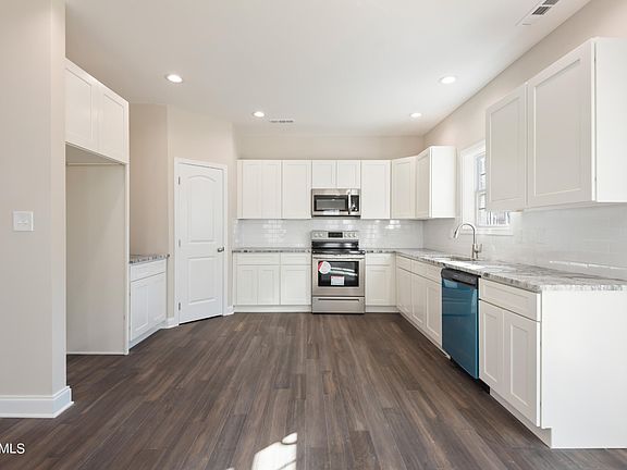5th image of 2338 Birch Hollow Ln Lot 31