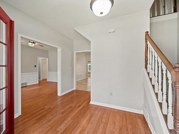 5th image of 6323 Daybreak Dr