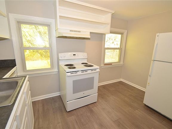 5th image of 2974 Chili Ave