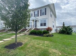 6237 Needletail Rd, Columbus, OH 43230