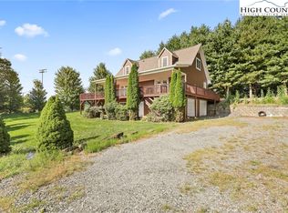 112 Rolling Hills Dr, Boone, NC 28607