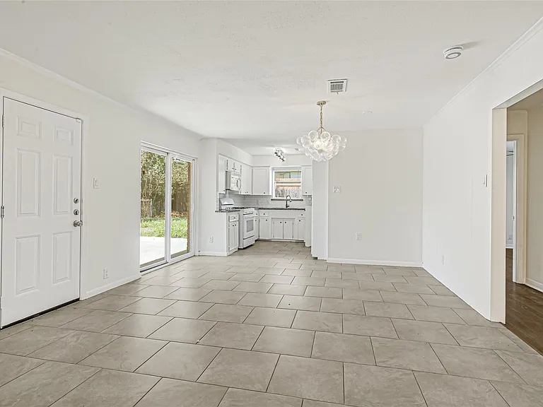 9524 Truscon Dr — Photo 8