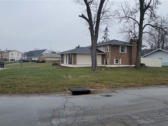 5th image of 3301 Highcrest Ct