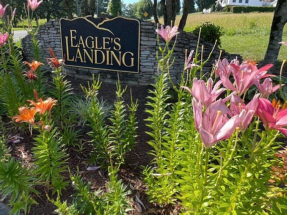 2nd image of 1196 George Byrd Rd