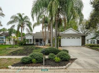 935 Valley View Cir, Palm Harbor, FL 34684