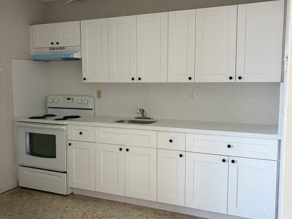 529 SW 6th St APT 4, Miami, FL 33130