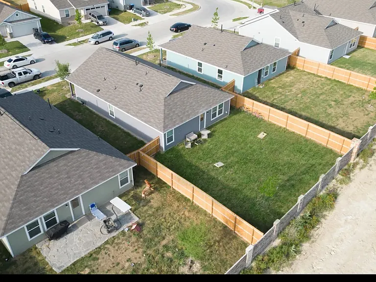 2613 Turtle Dove Dr — Photo 18